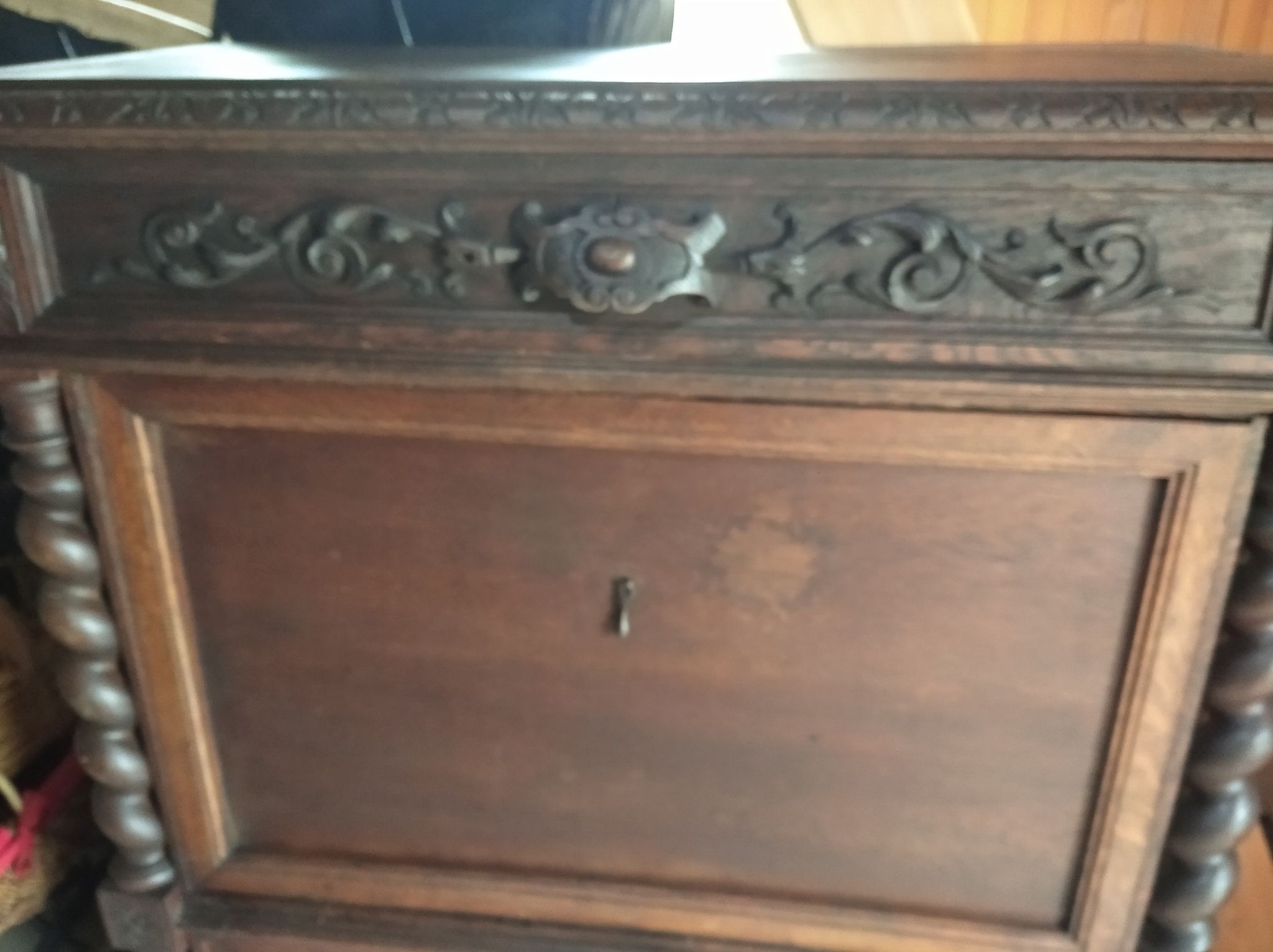 Notary furniture