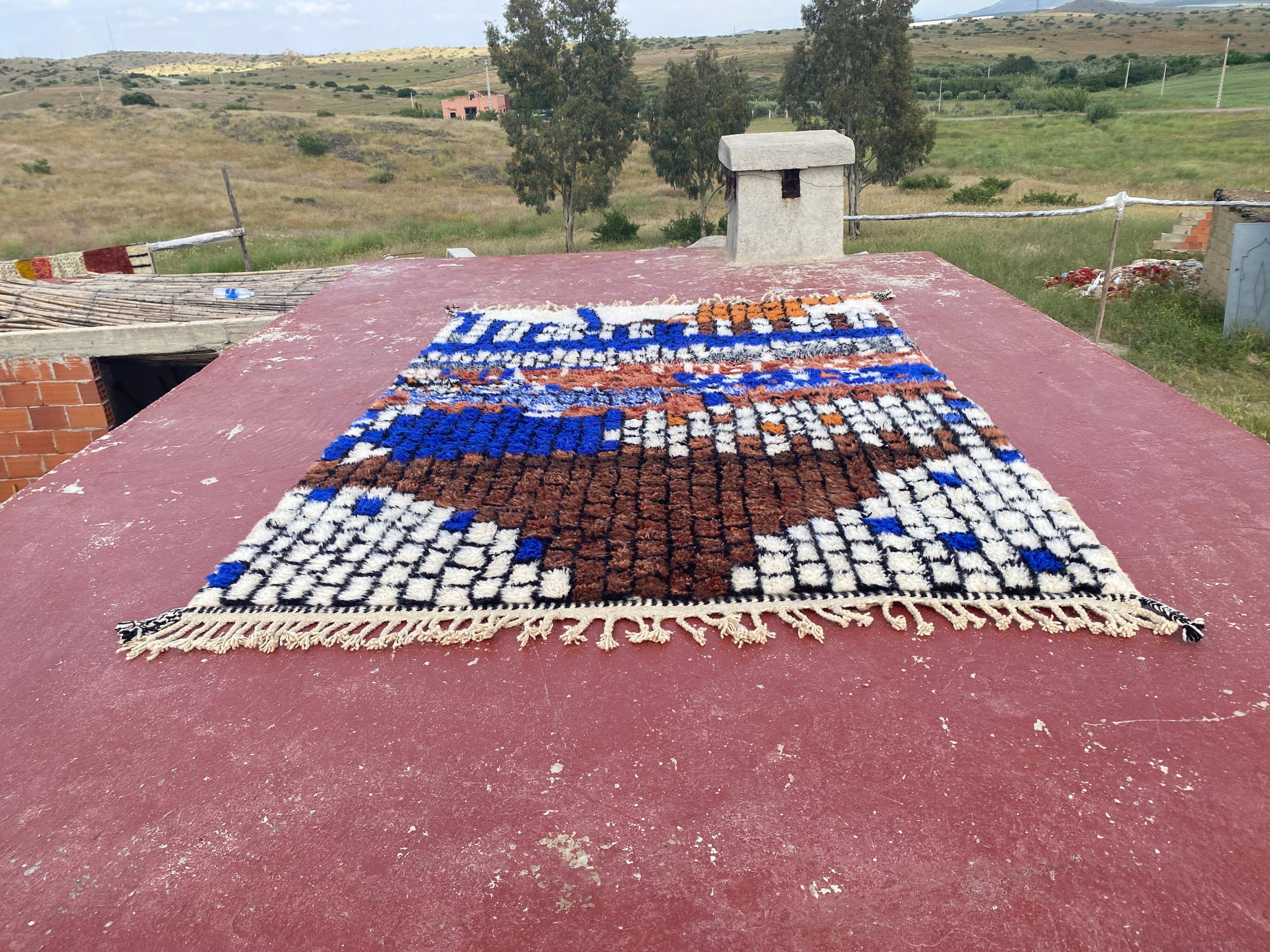 Contemporary multicoloured Berber rug in wool – 300 x 200 cm