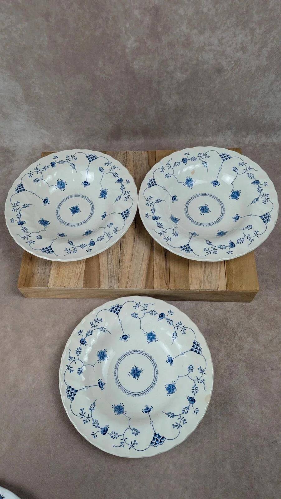 Set of 3 deep plates + dish – Myott Finlandia – England