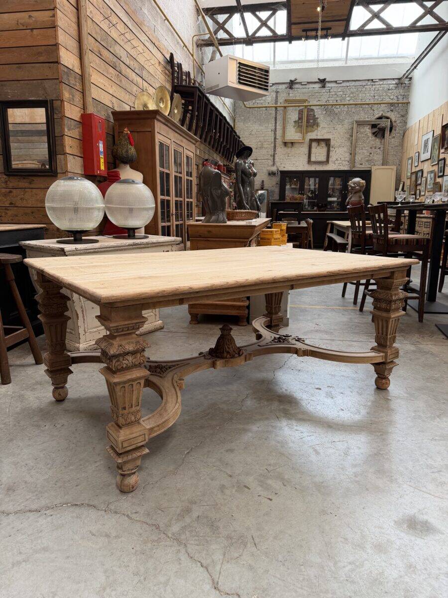 Atypical table from the late 19th century.