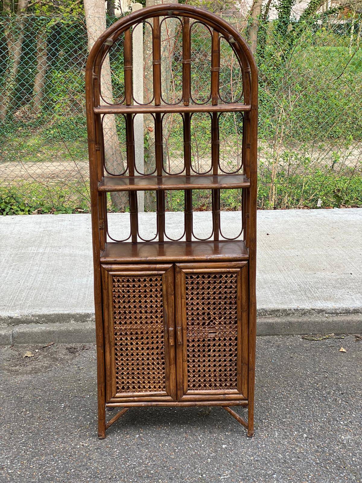Étagère concave vintage large rotin et osier