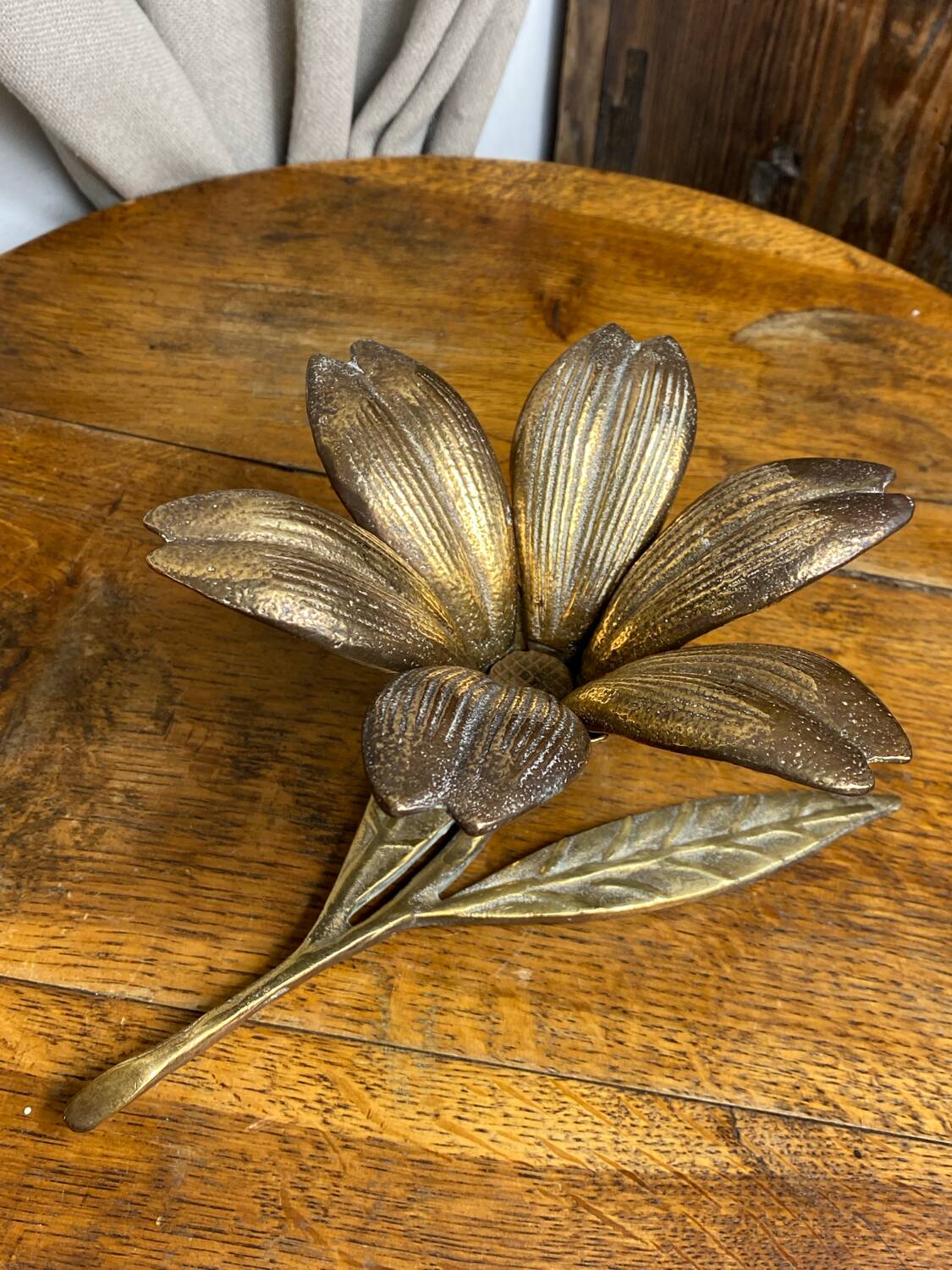Bronze flower ashtray