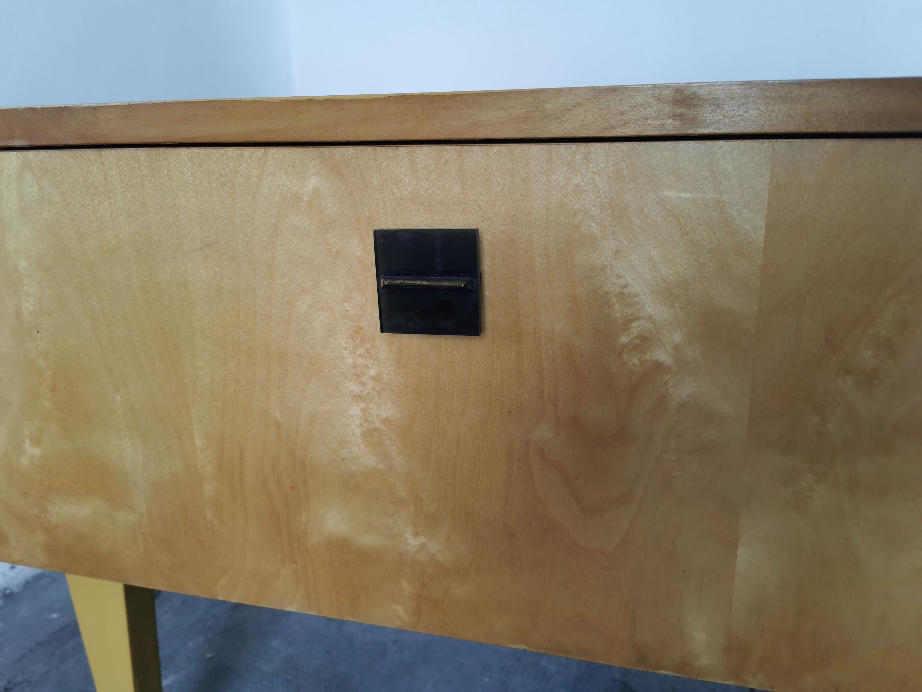 Vintage bass row 1970