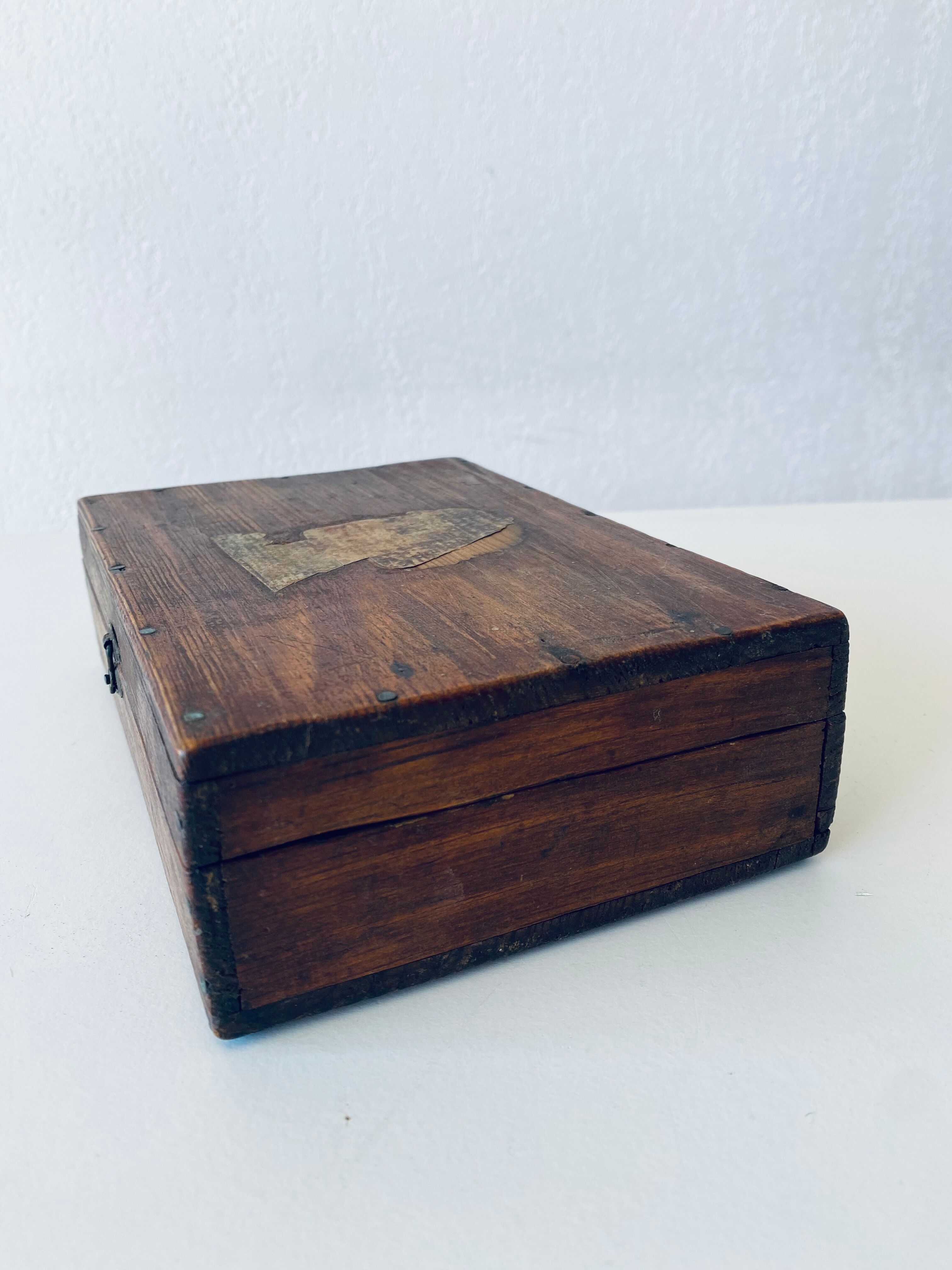 Antique box for artistic use