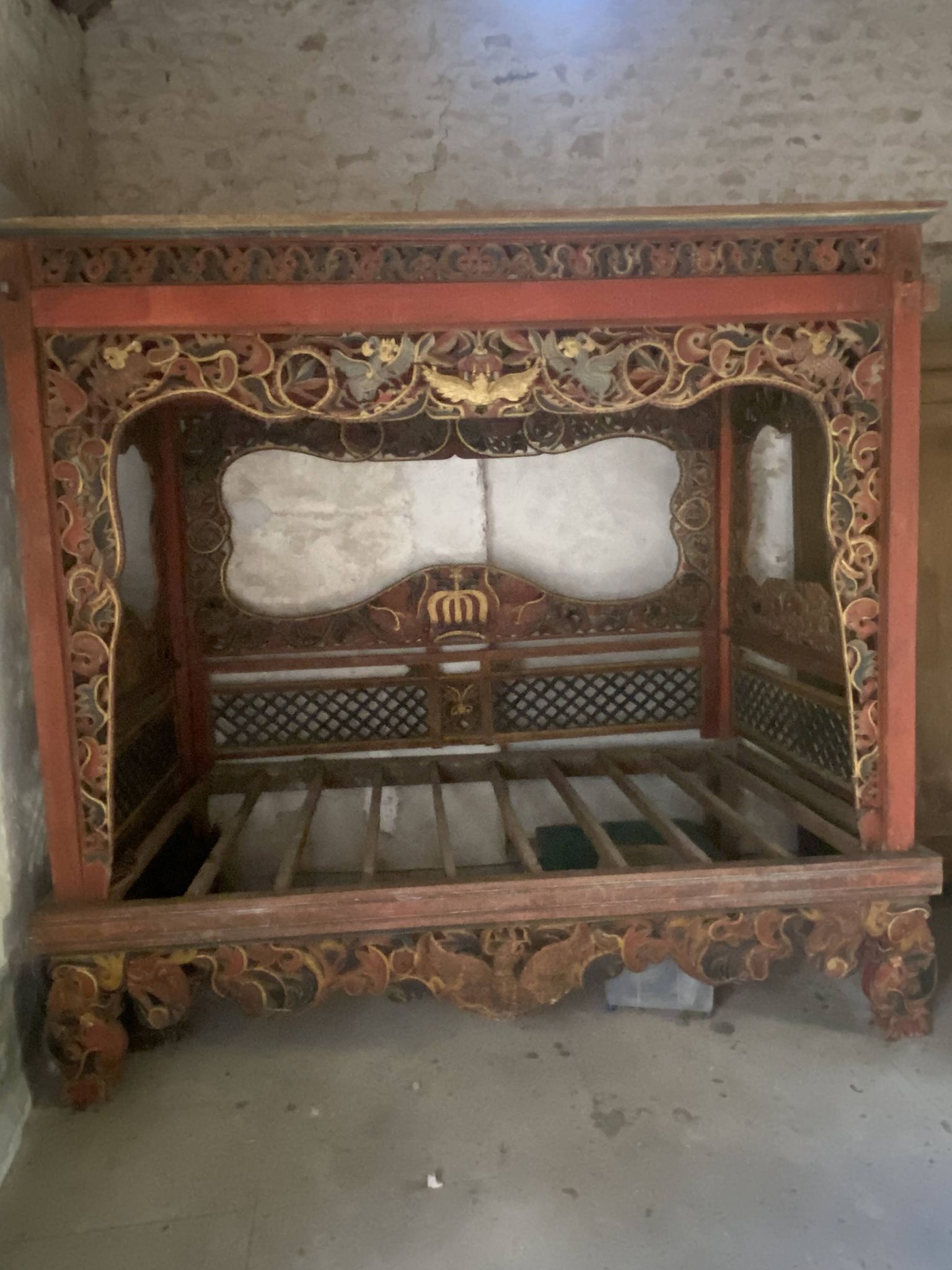Lit Royal of Sumenep (Peranakan / Madura Style)