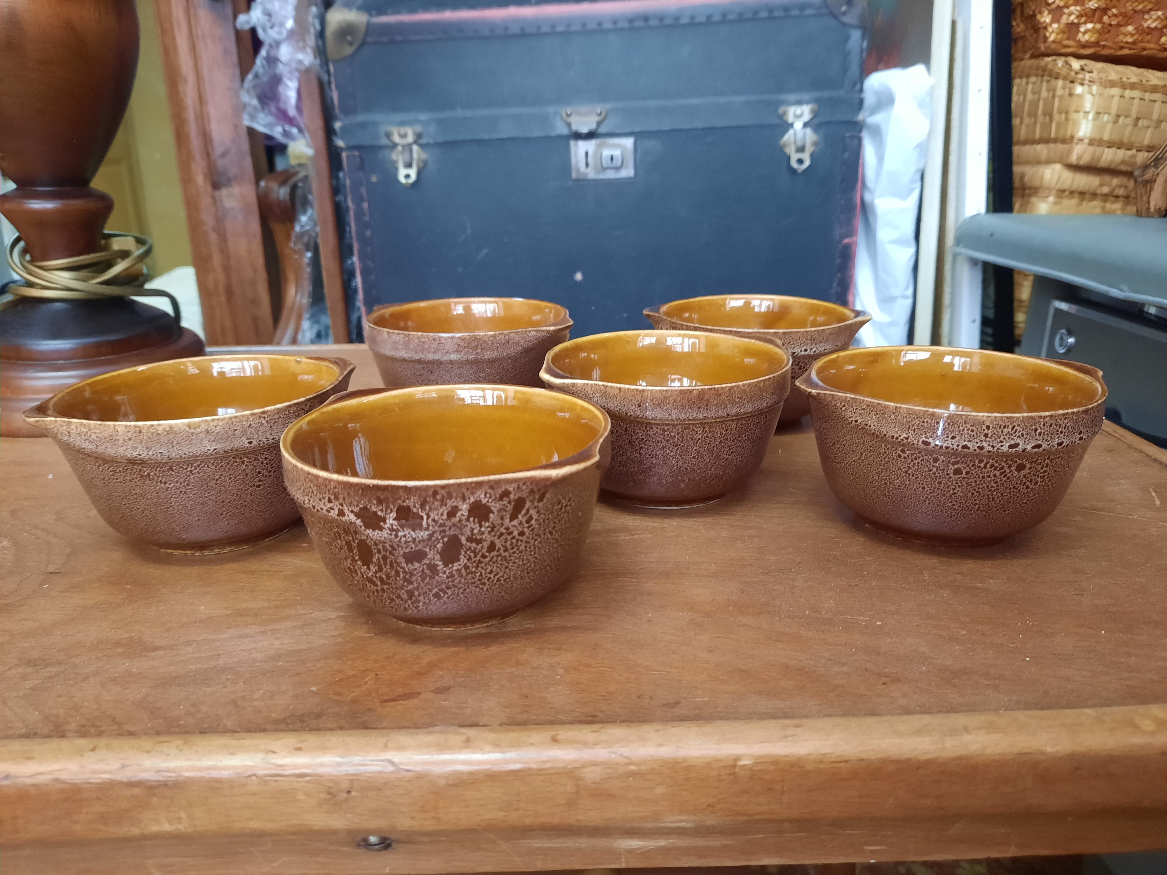 Set of six vintage ceramic bowls