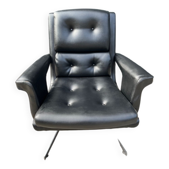 Leather and metal lounge armchair