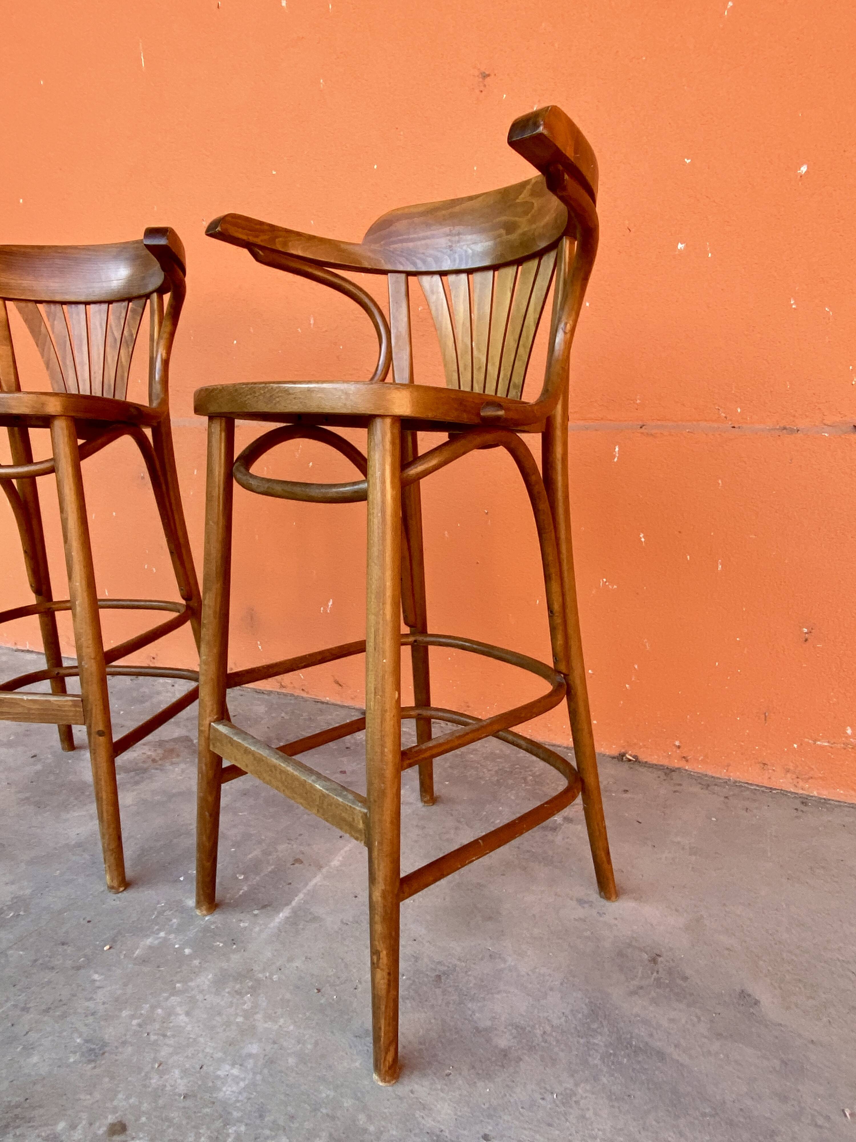 Set of 2 Bar Stools Restaurant Pub Tavern Curved Wood