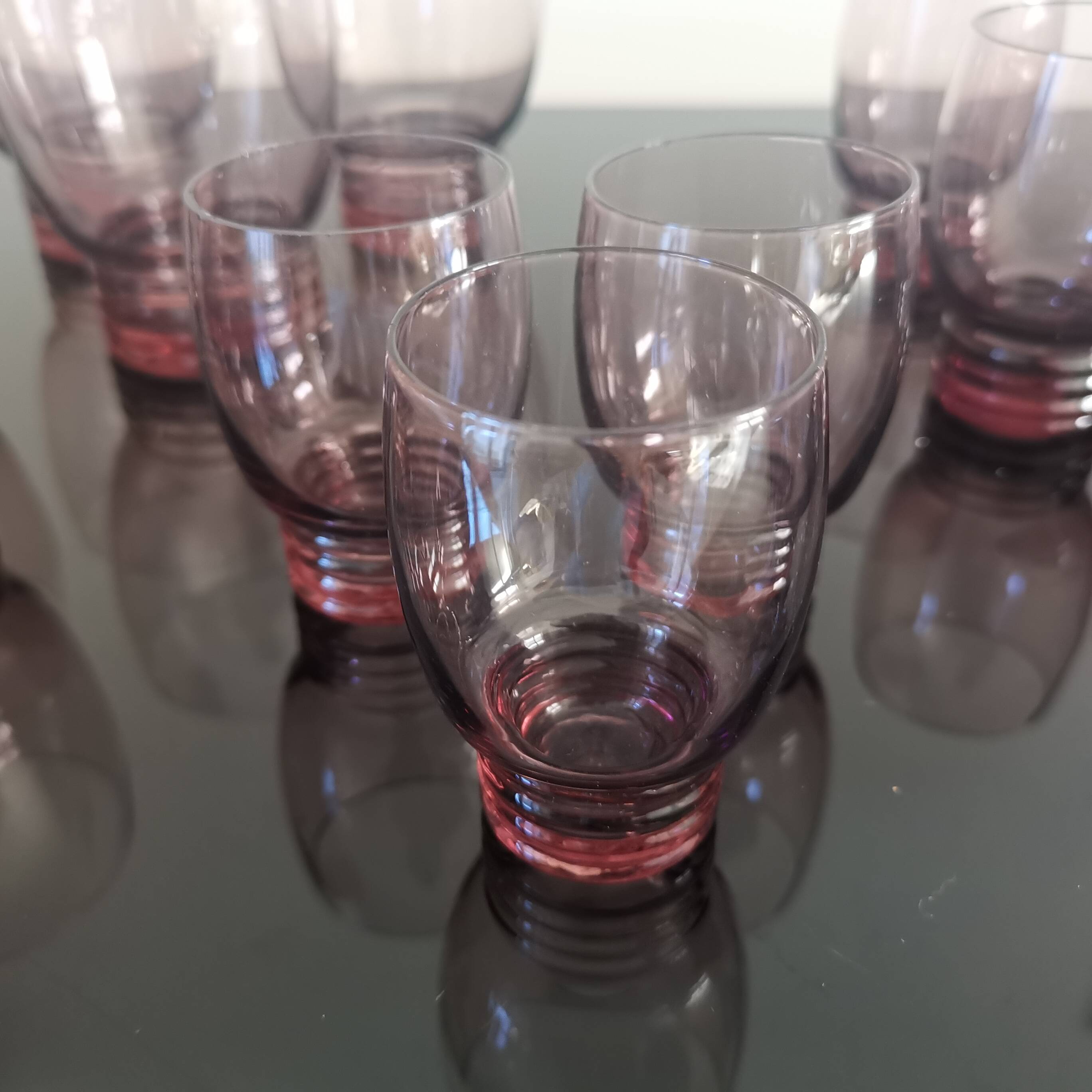 Set of 50s art deco purple/rosé blown glass glasses