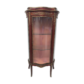 Vitrine galbee style Louis XV