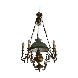 Baroque chandelier with crystalline and dome