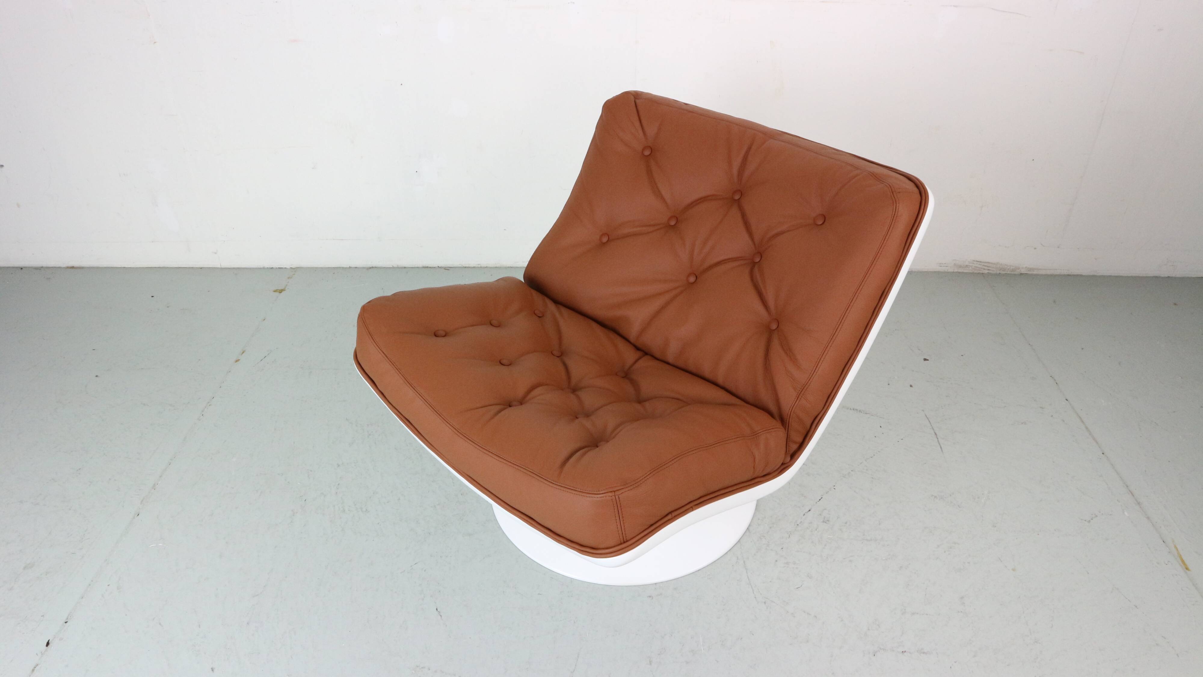 No. 976 Swivel Chair by Geoffrey Harcourt for Artifort, The Netherland