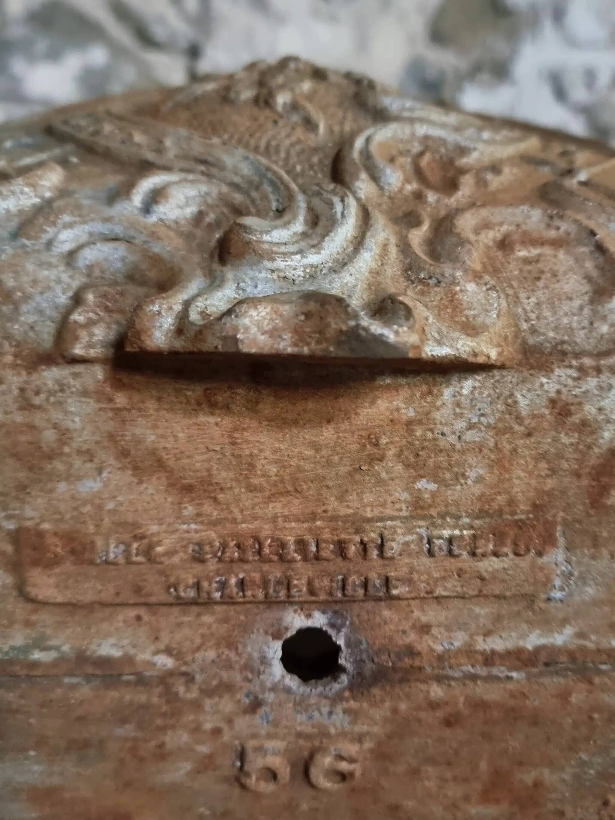 Antique French cast iron planter