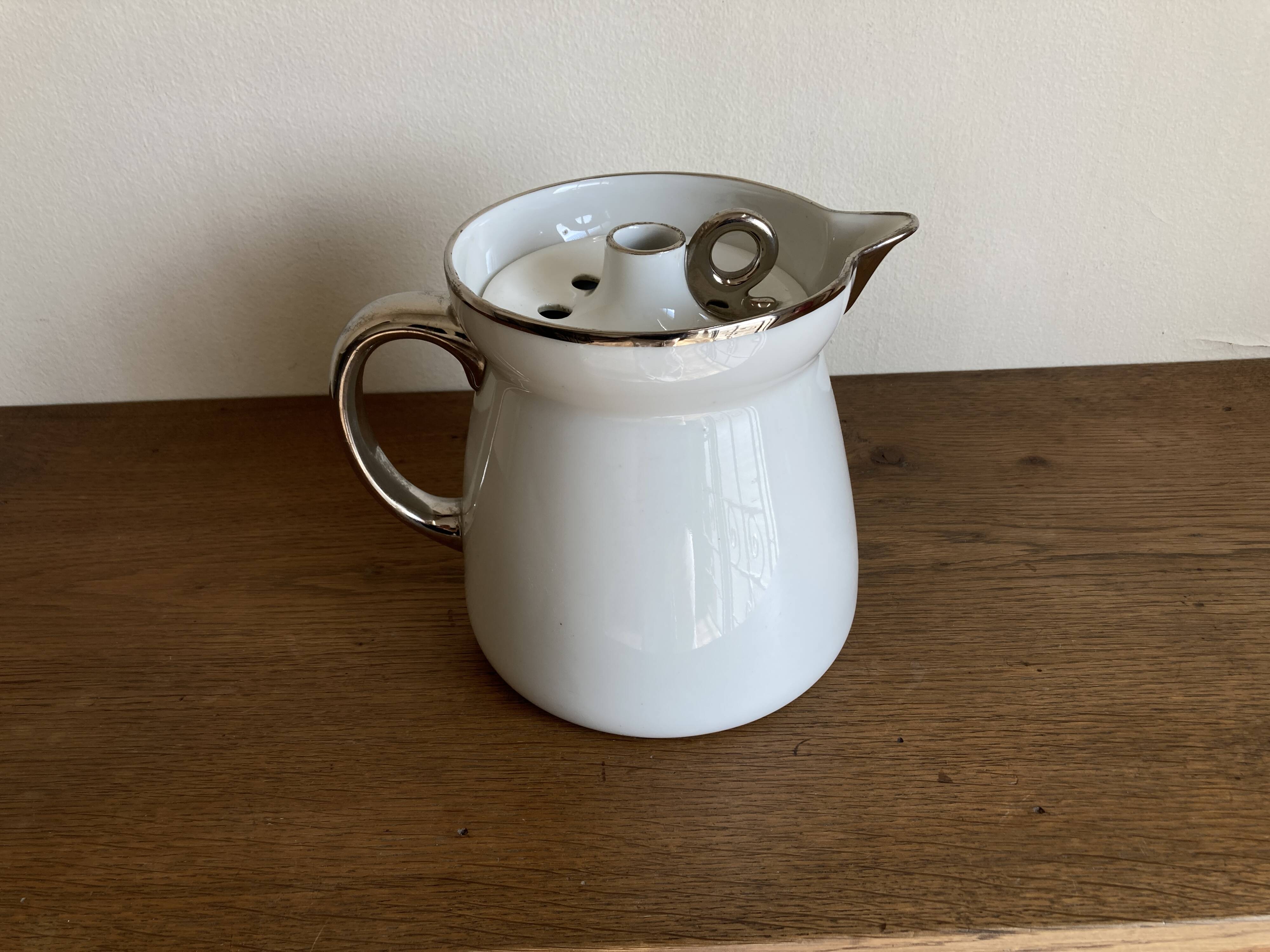 XXL modernist flowerpot pitcher vase in platinum and white porcelain