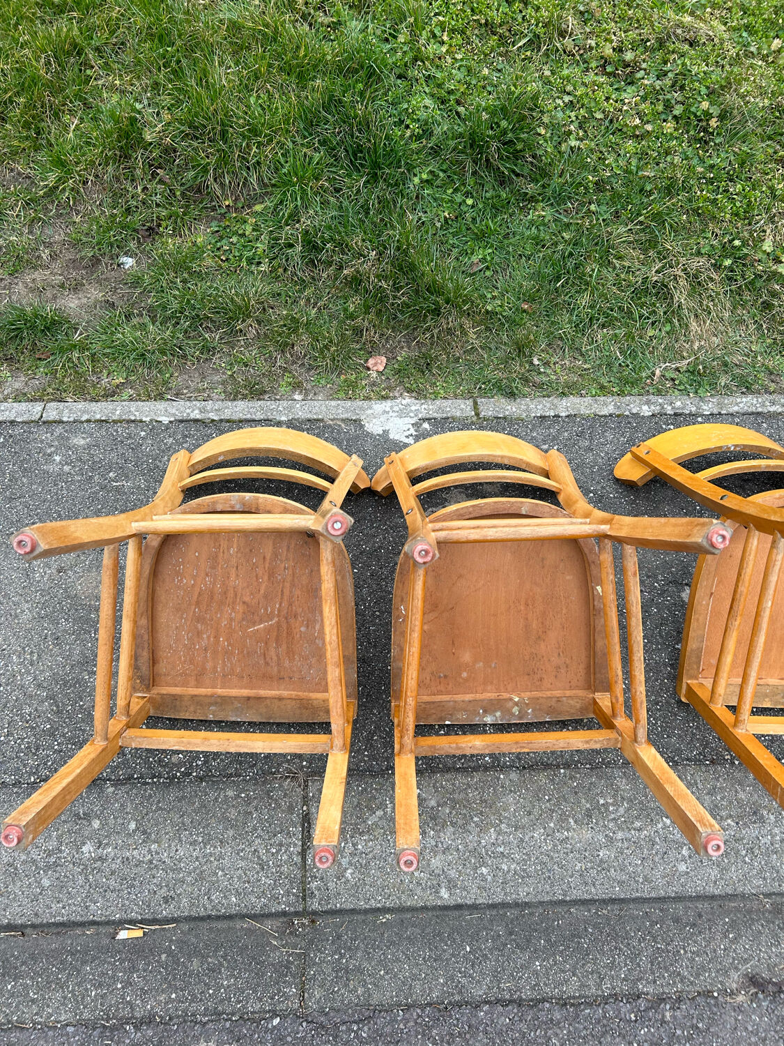 Chaise de bistro vintage industriel