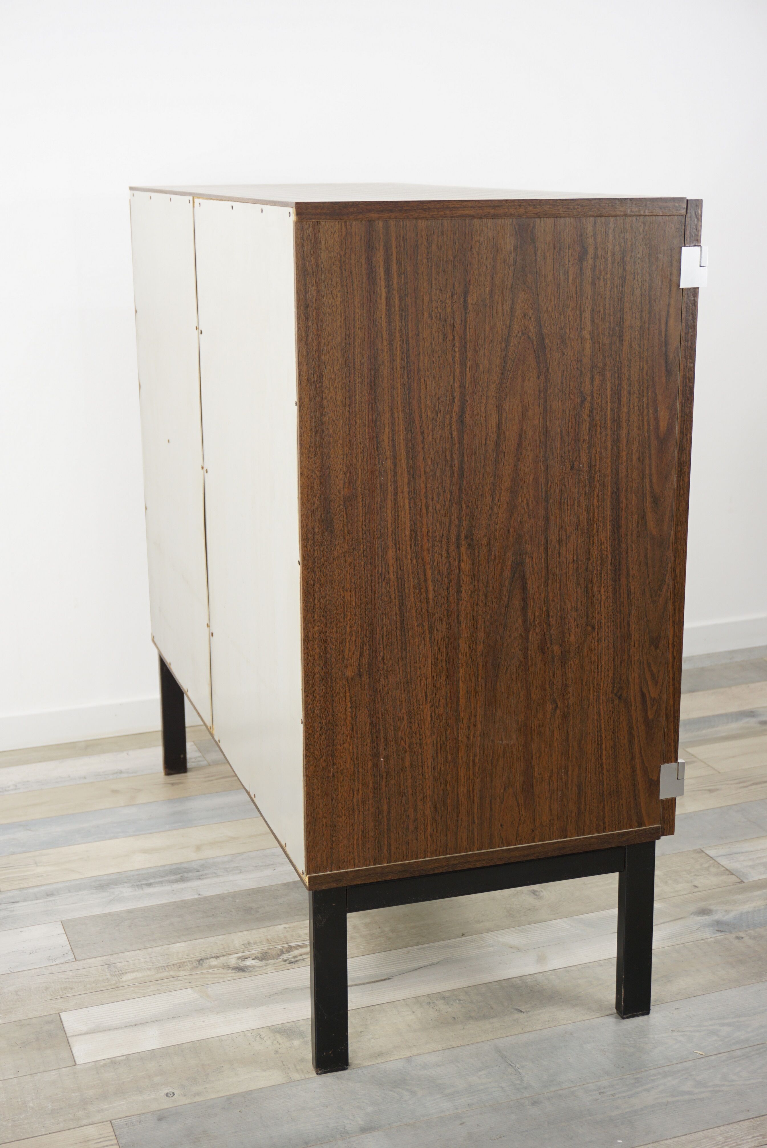 Furniture design by Pierre Guariche for Meurop model 1073, 60/70