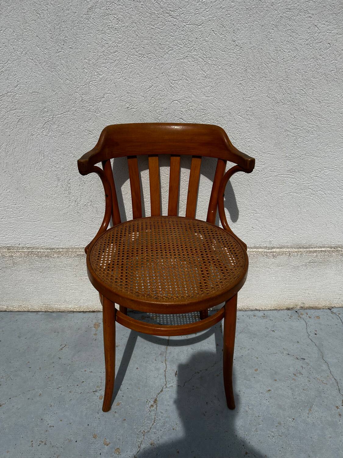 Bistro chair in curved wood and caning – Thonet style – 20th century seat