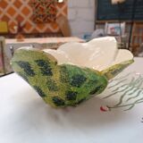 Homemade pottery salad bowl salad shape