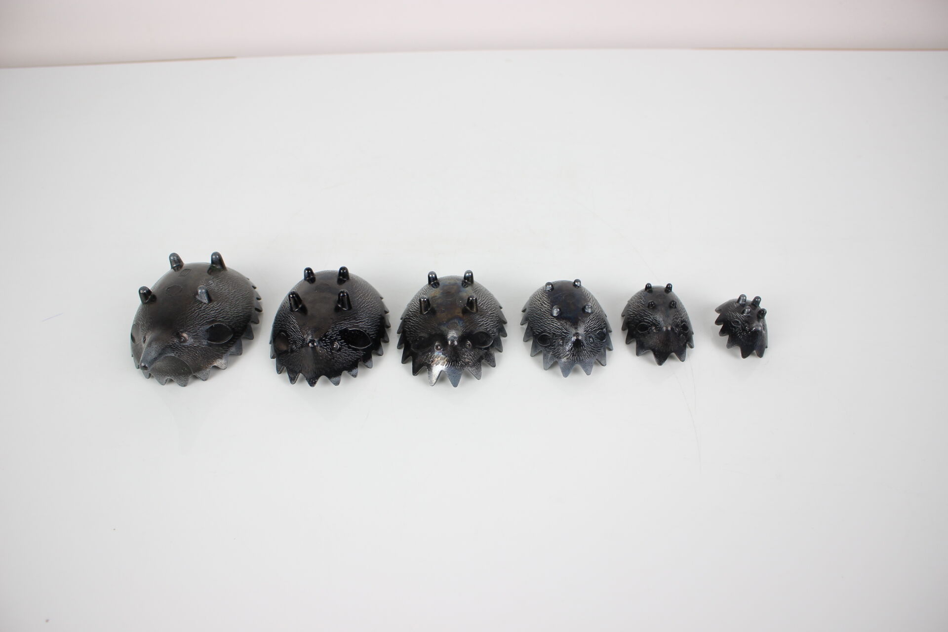 Mid-century metal ashtray in the shape of a hedgehog, 1960