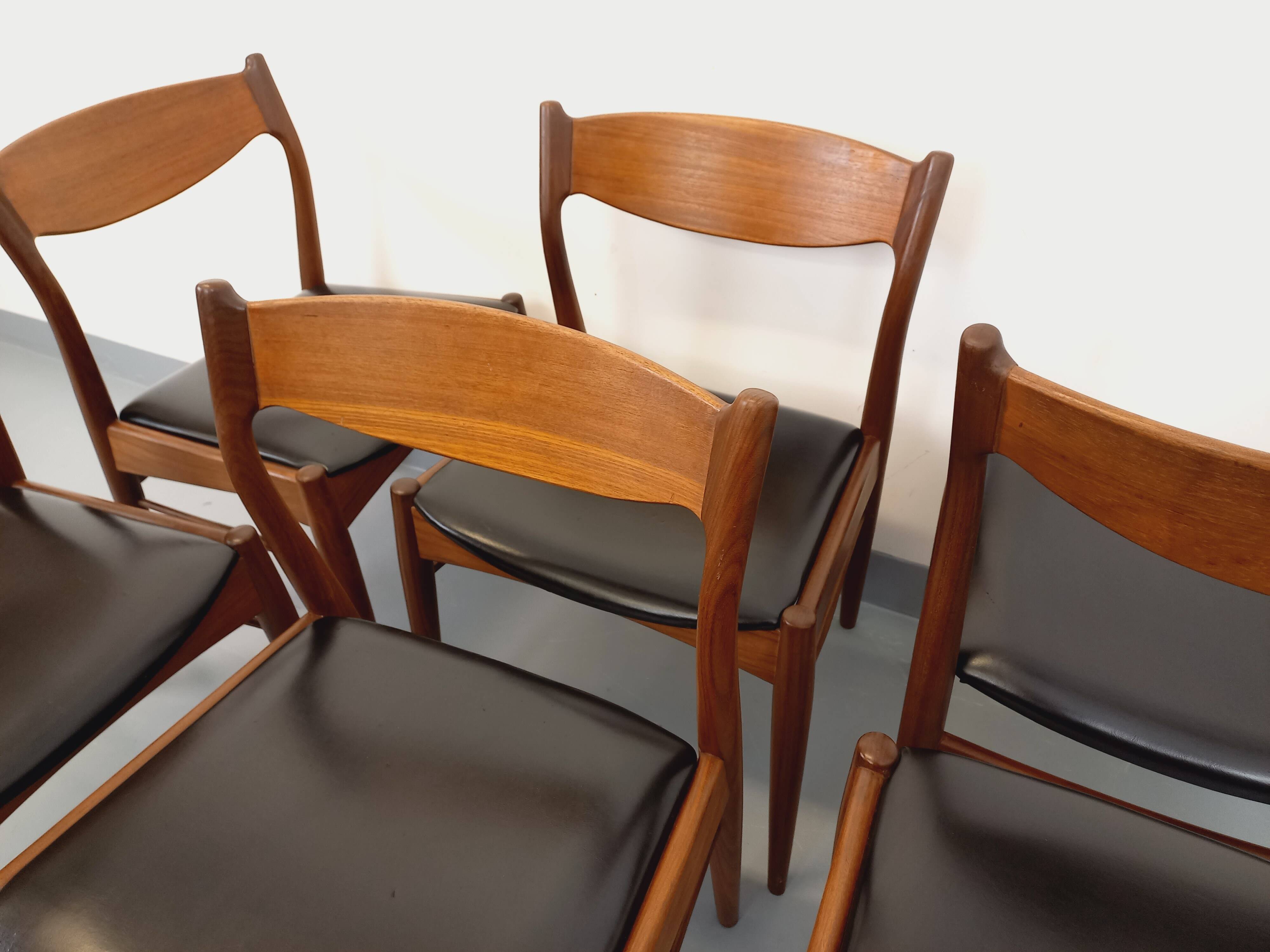 6 vintage Danish Scandinavian chairs by Aerthoj Jensen & Molholm in teak.
