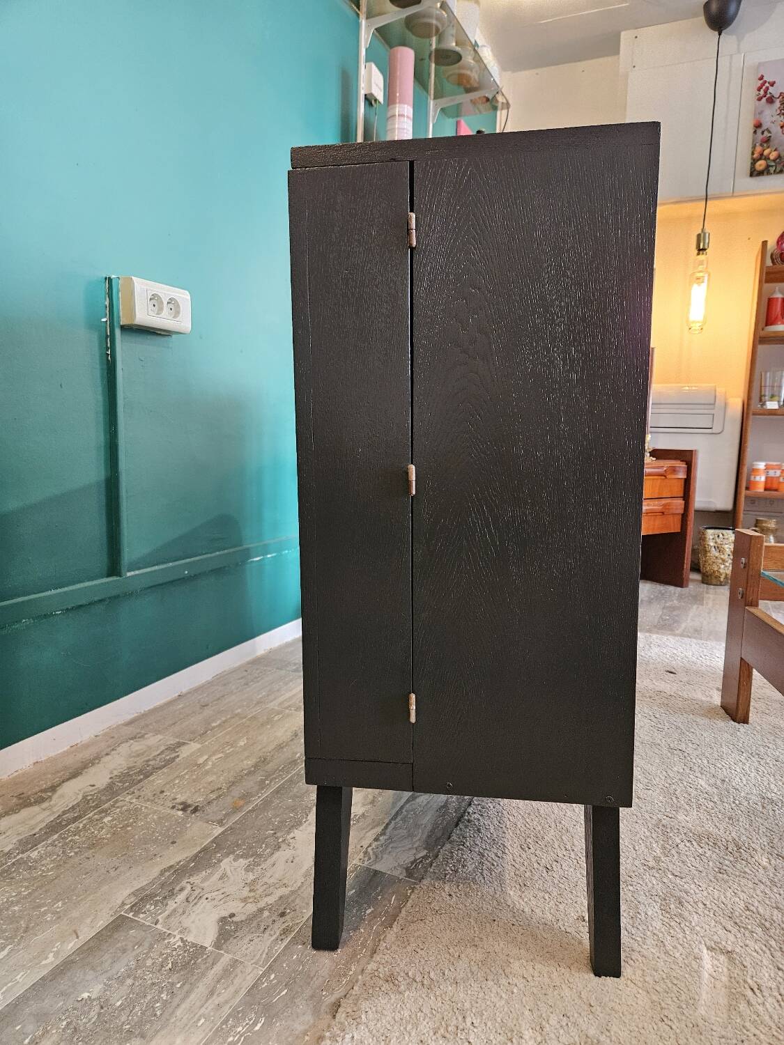 Small bar cabinet from the 30s and 40s