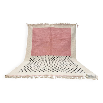 Moroccan rug in natural wool 3 x 2 m