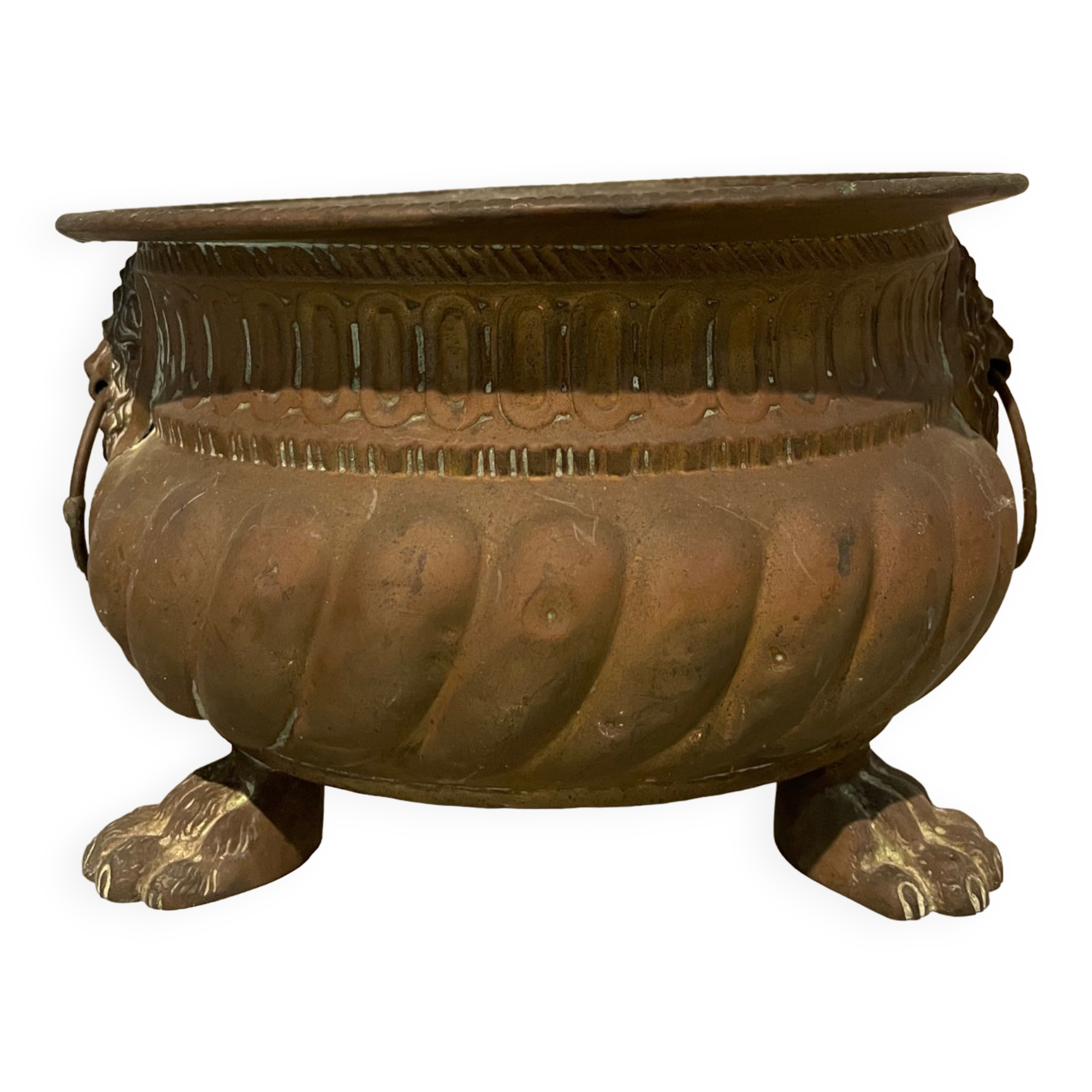 Copper planter with two lion heads, 17th-18th century
