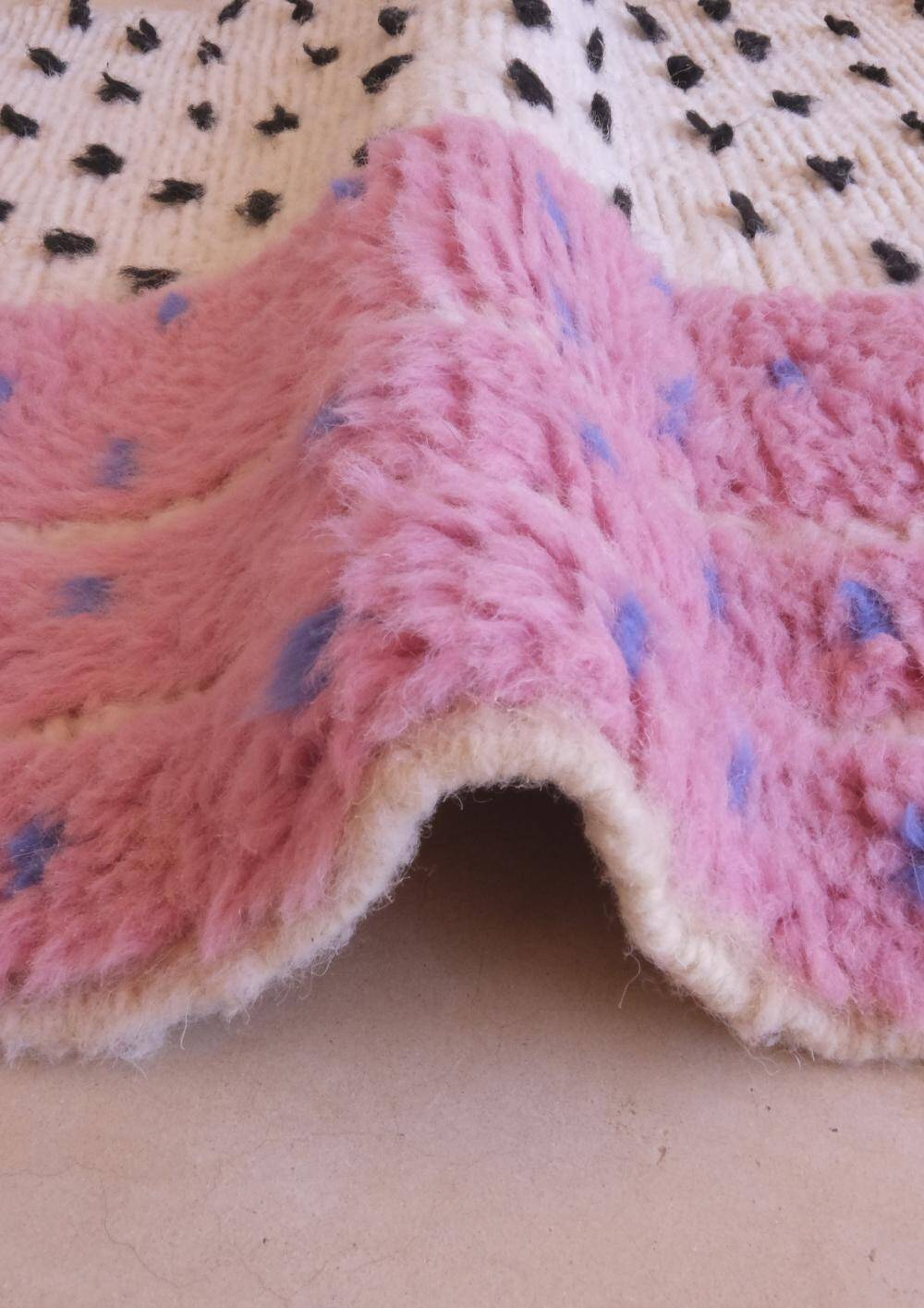 Modern Runner Rug - 205 x 65 cm