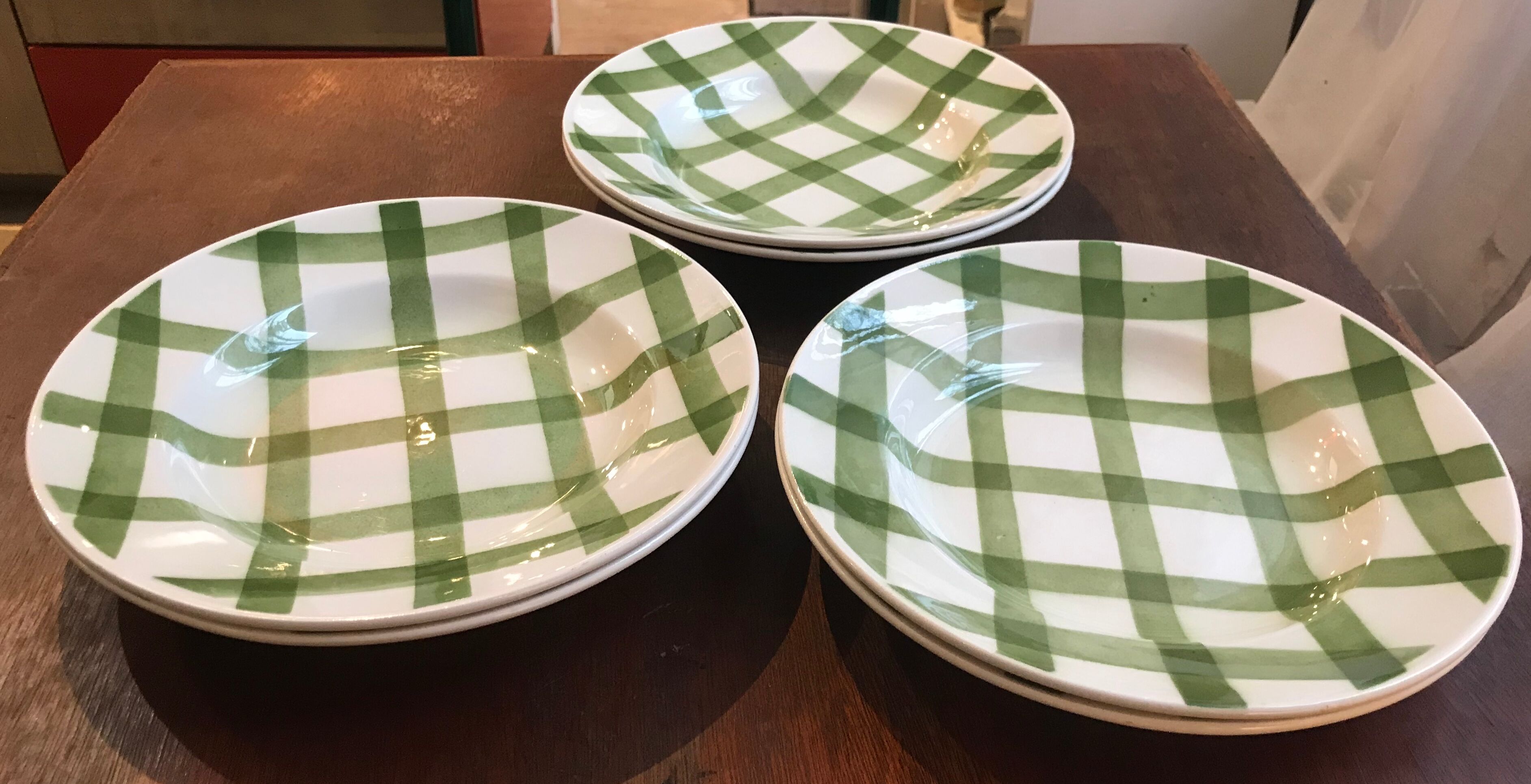 Series of 6 hollow plates