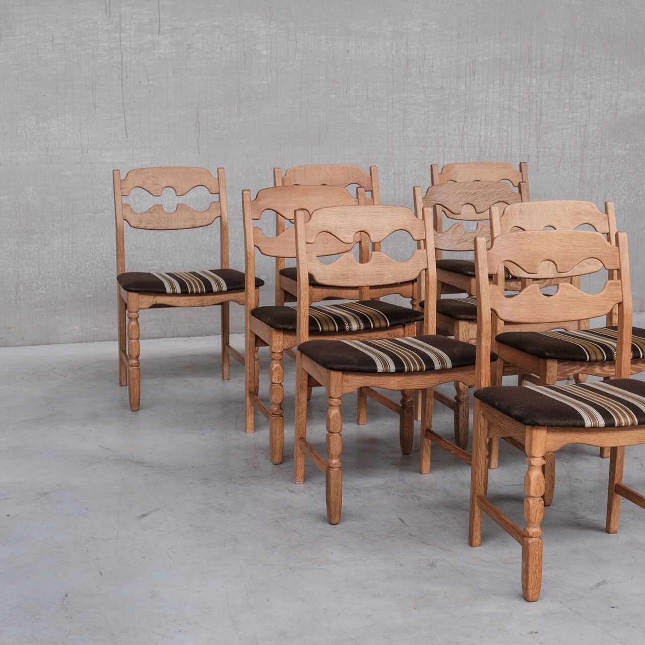 8 oak mid-century danish dining chairs