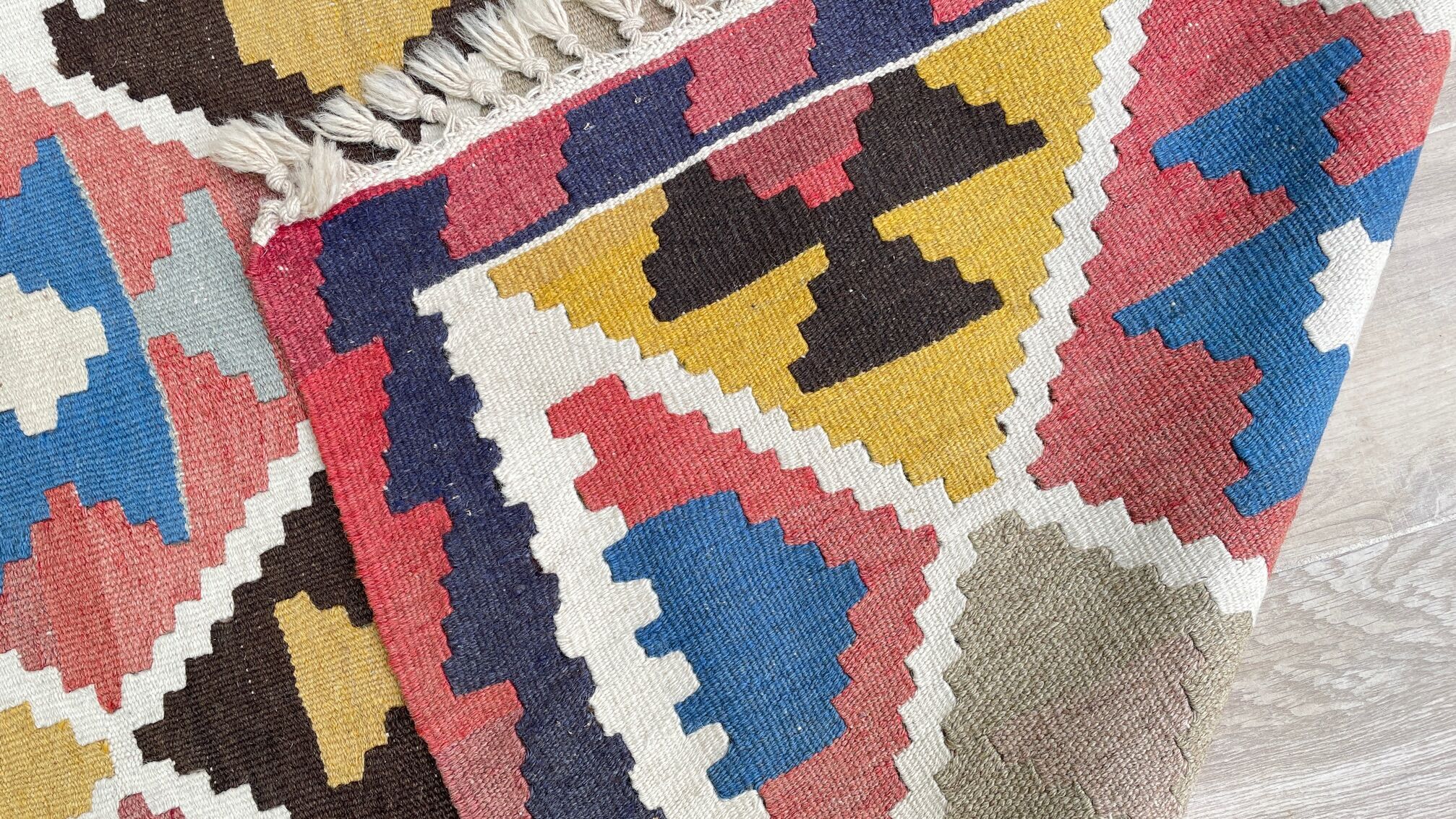 Carpet kilim pure wool 108 x 166cm