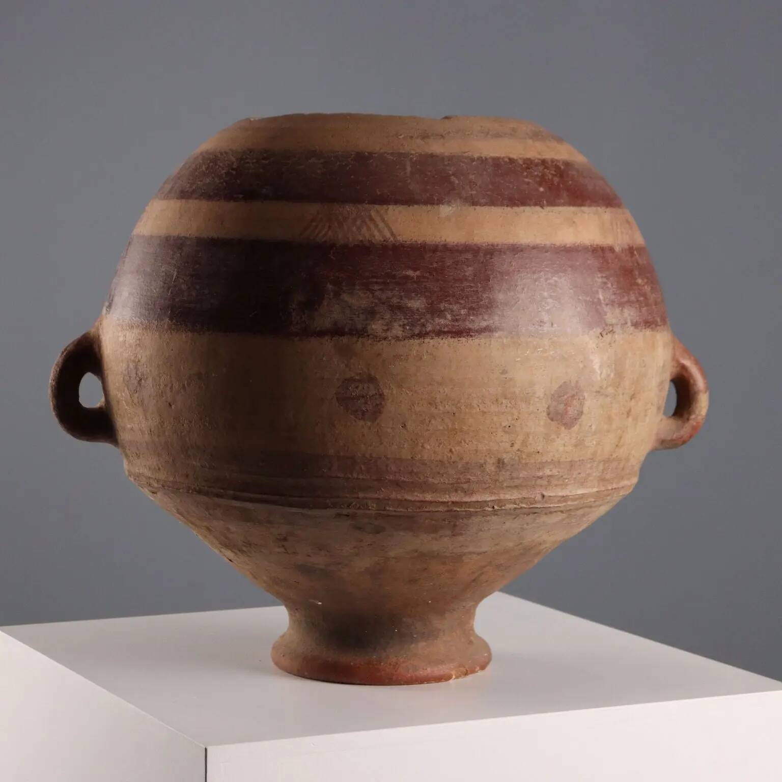 Ancient terracotta vase from Mali, 20th century.