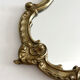 Miroir classique rocaille en laiton doré vintage