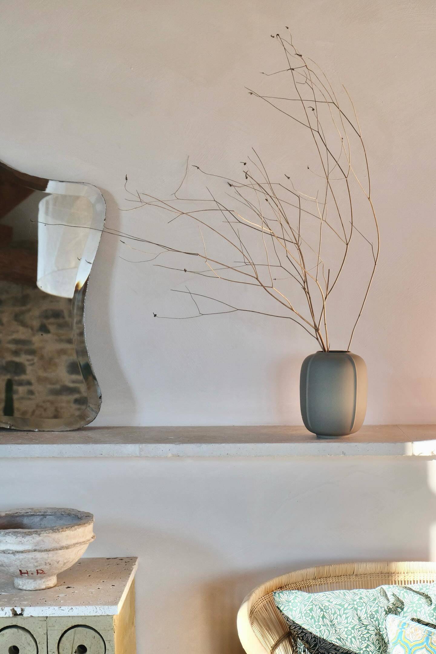 Atlas porcelain vase n°3