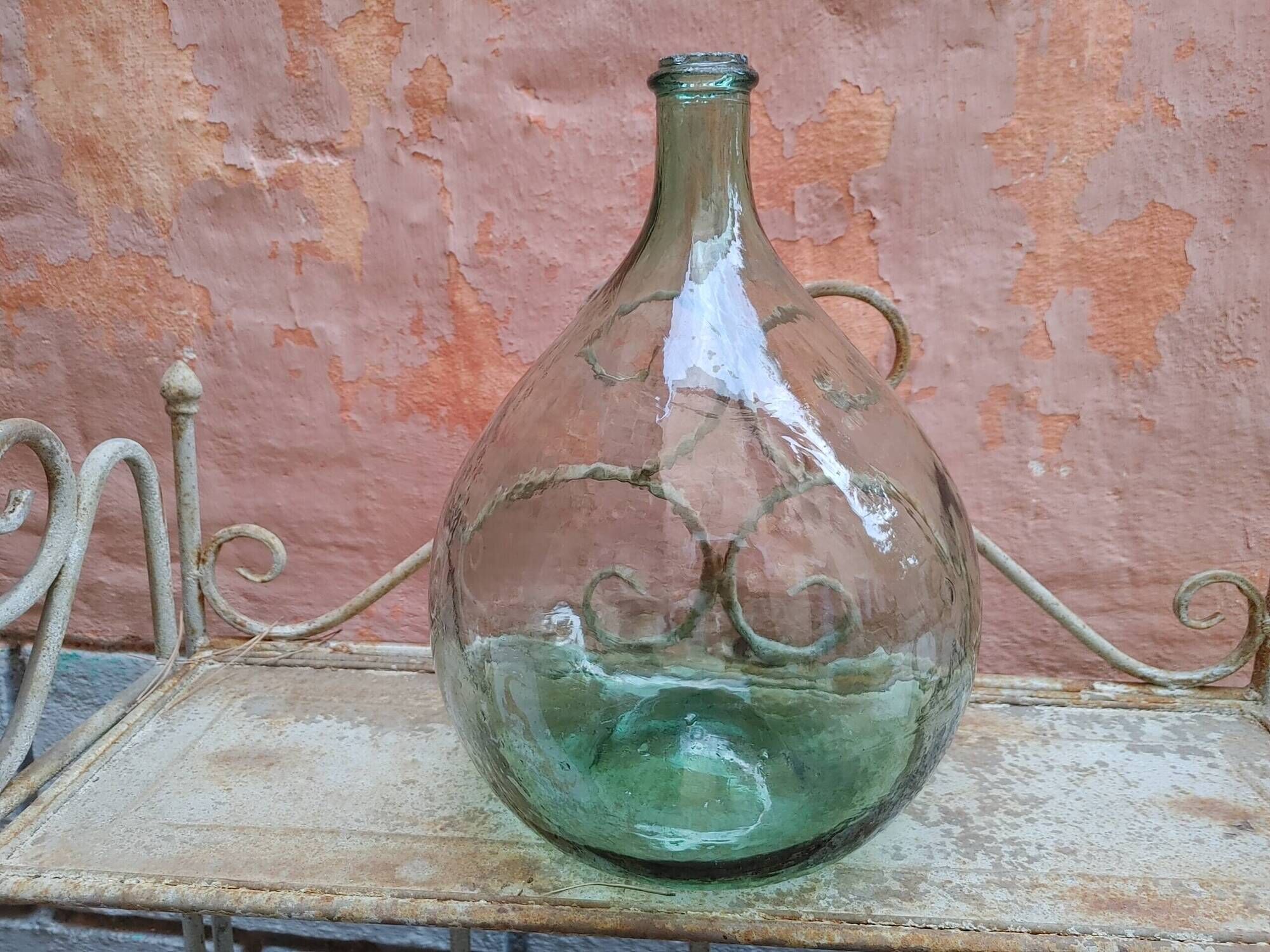 Lady Jeanne old bubbled glass - 10 liters - height 37 cm ( i )