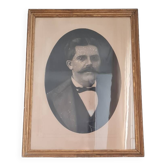 Old frame 1930