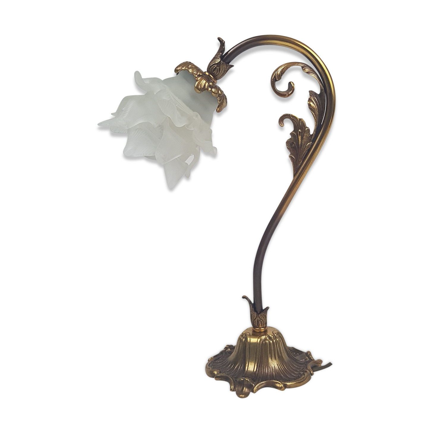 Flower gilded bronze lamp
