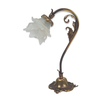 Flower gilded bronze lamp