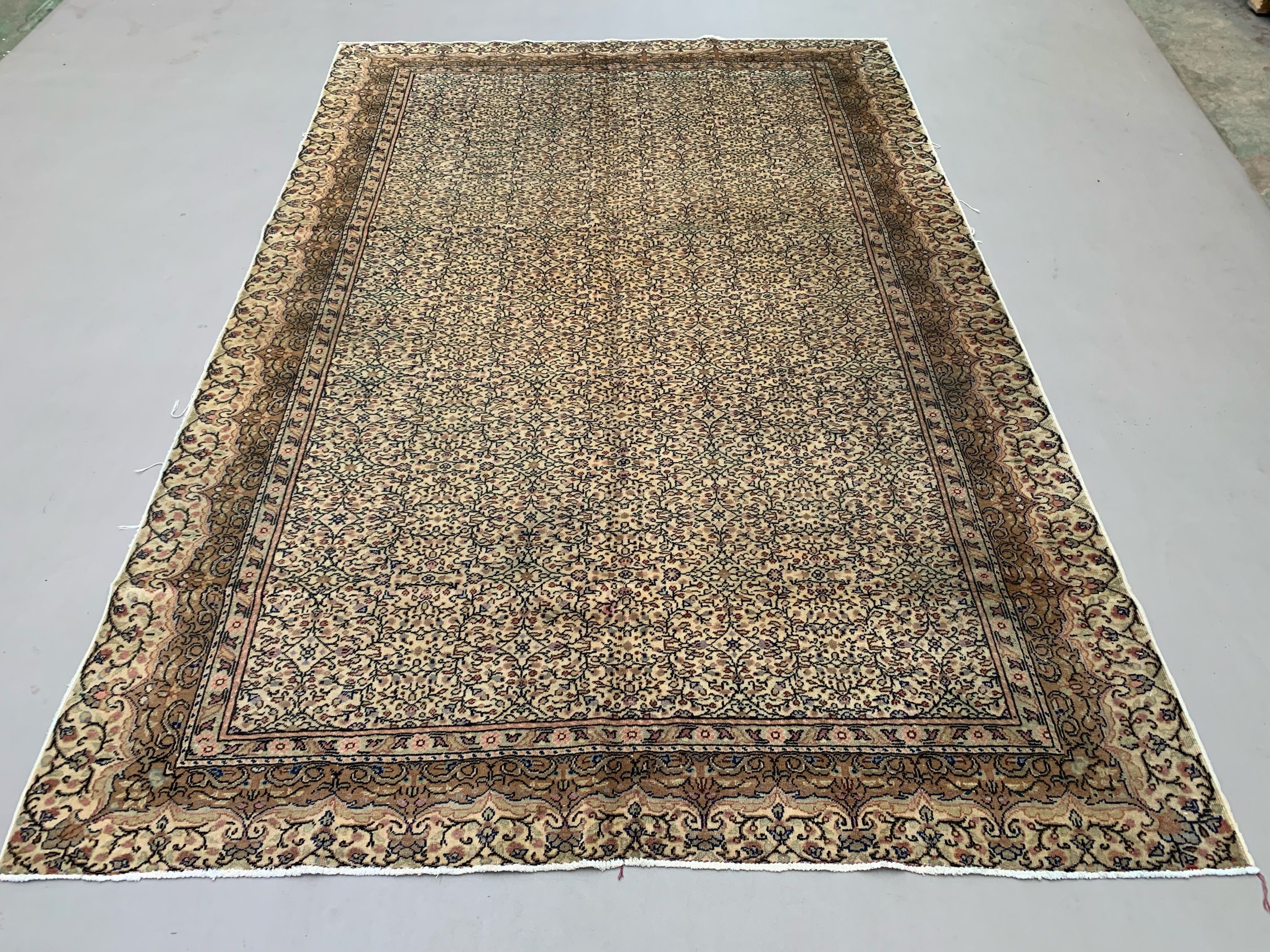 Vintage Turkish Rug 290x195 cm, Tribal Wool Carpet Large