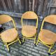 Lot de 5 chaises d’écolier vintage – Jaune & Bois