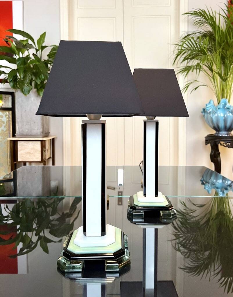 Modernist Art Deco lamps in opaline - 20th century lighting - Modern Design