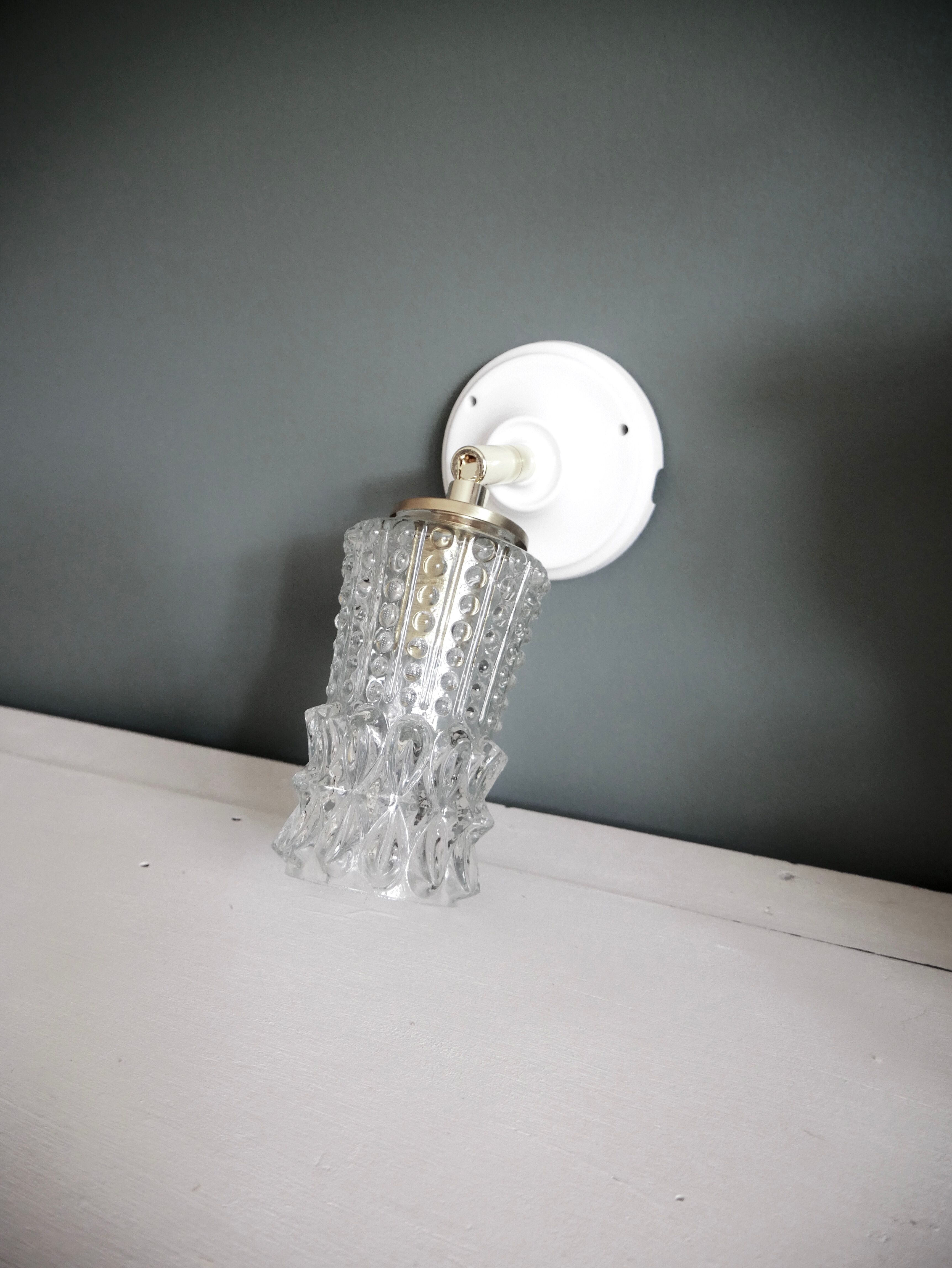 Chiseled glass wall lamp