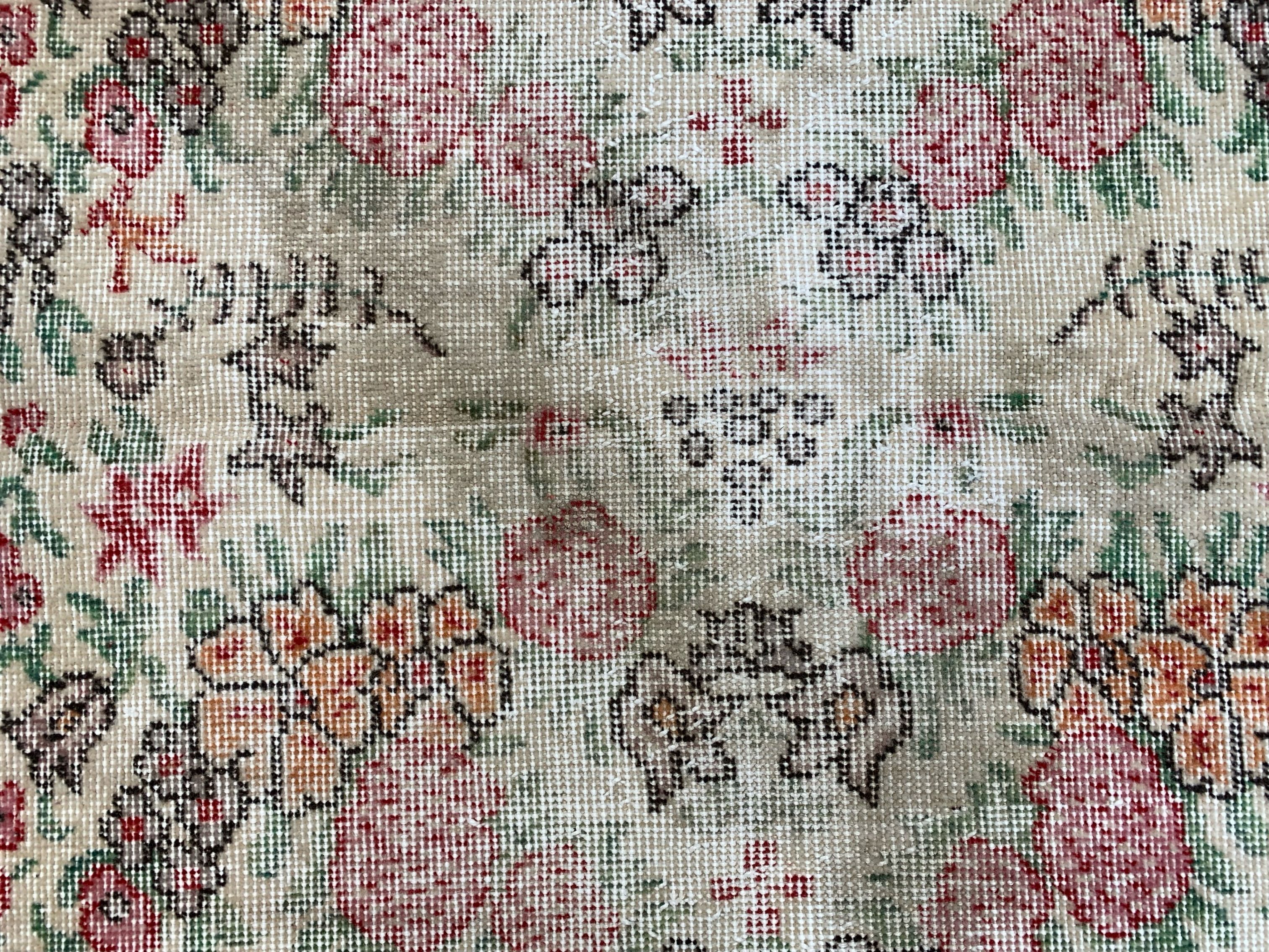 Vintage turkish rug 185x122 cm shabby distressed carpet medium