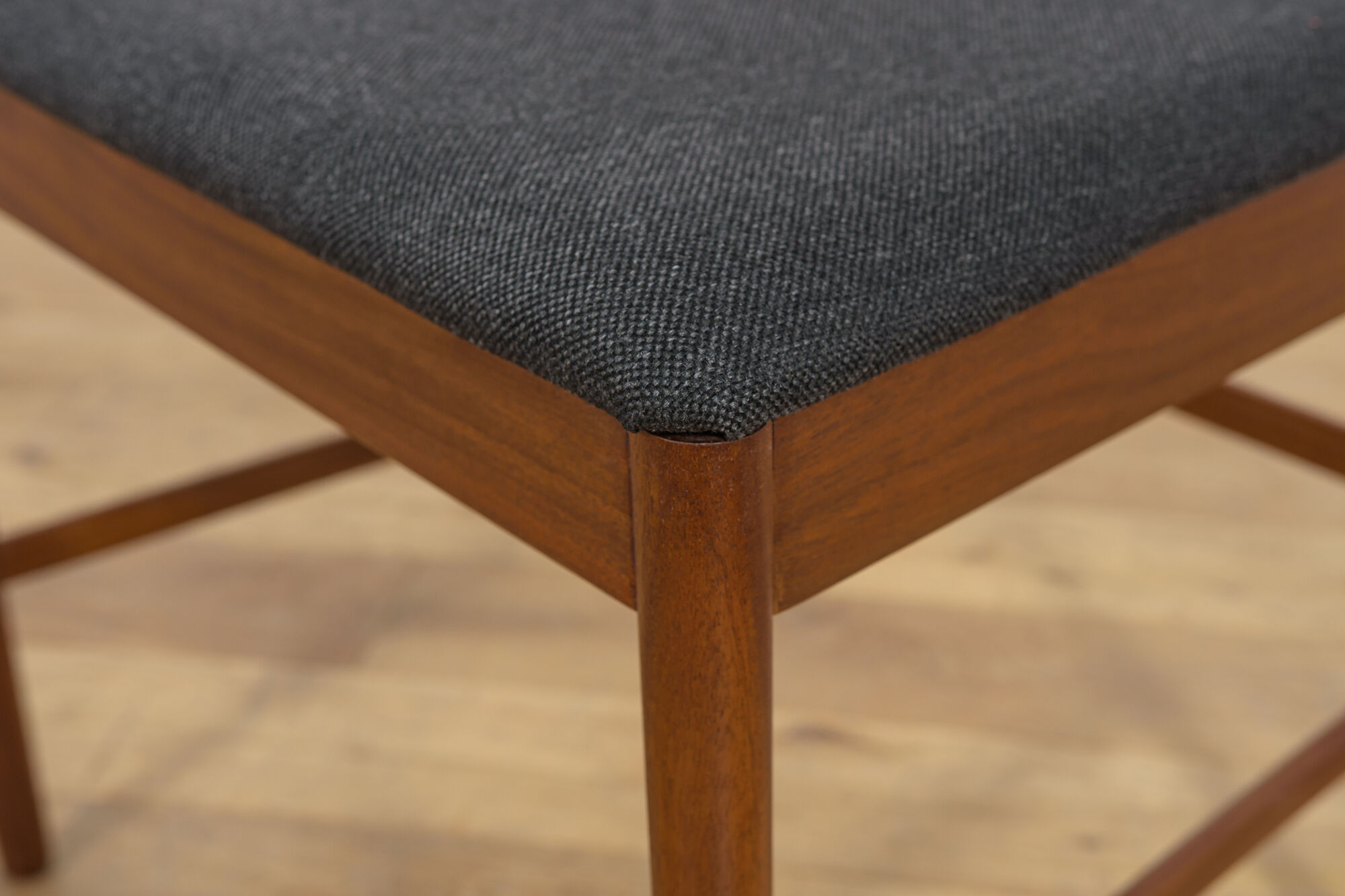 Mid-Century Model 9513 Dining Chairs by Tom Robertson for A.H. McIntosh & Co., United Kingdom, 1970s, Set of 4