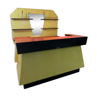 Bar counter
