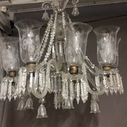 Lustre colonial