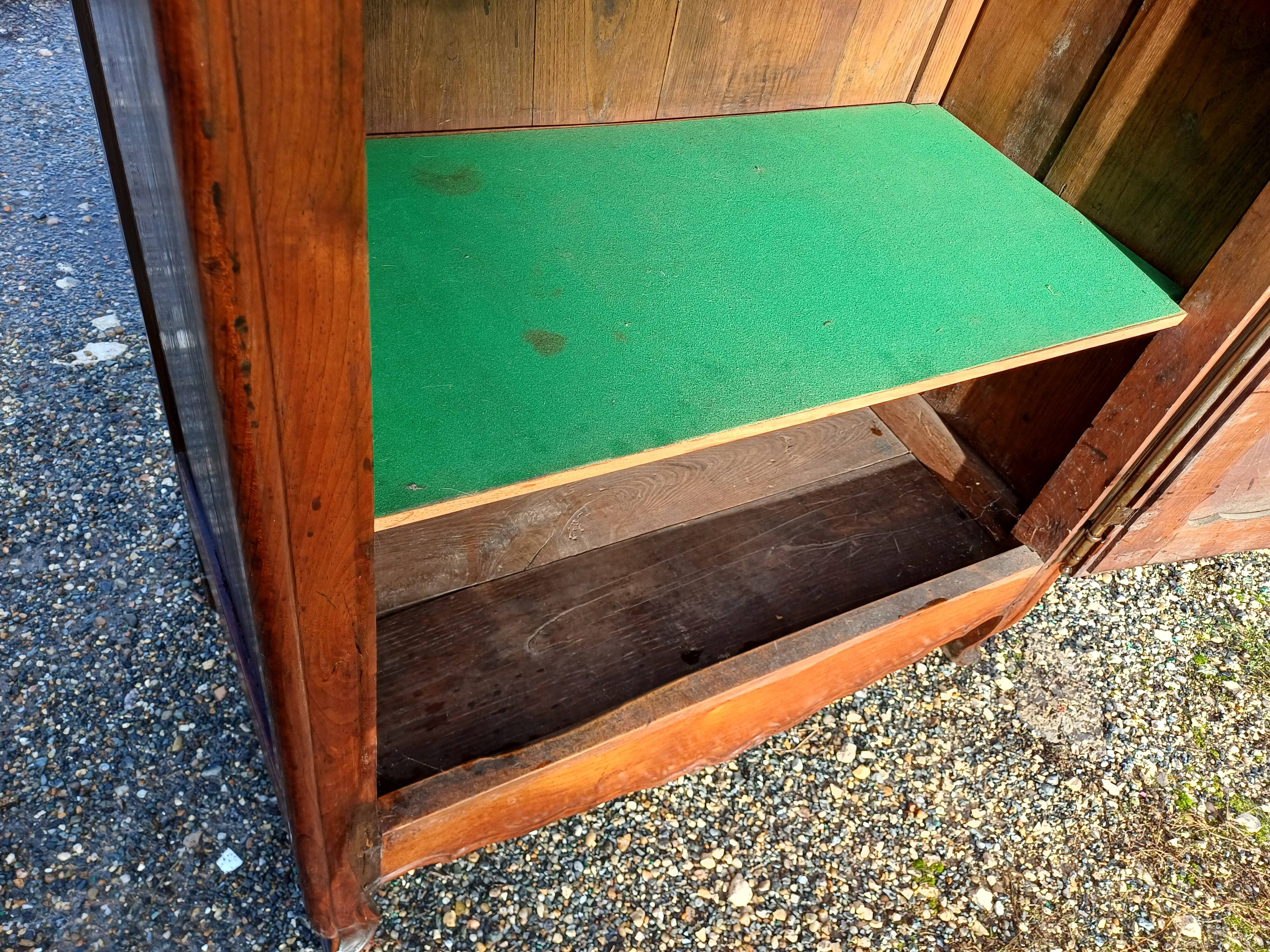 19th century walnut wardrobe with 2 doors and 2 drawers