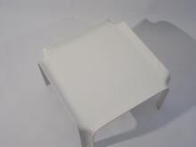 Pierre Paulin 877 side table