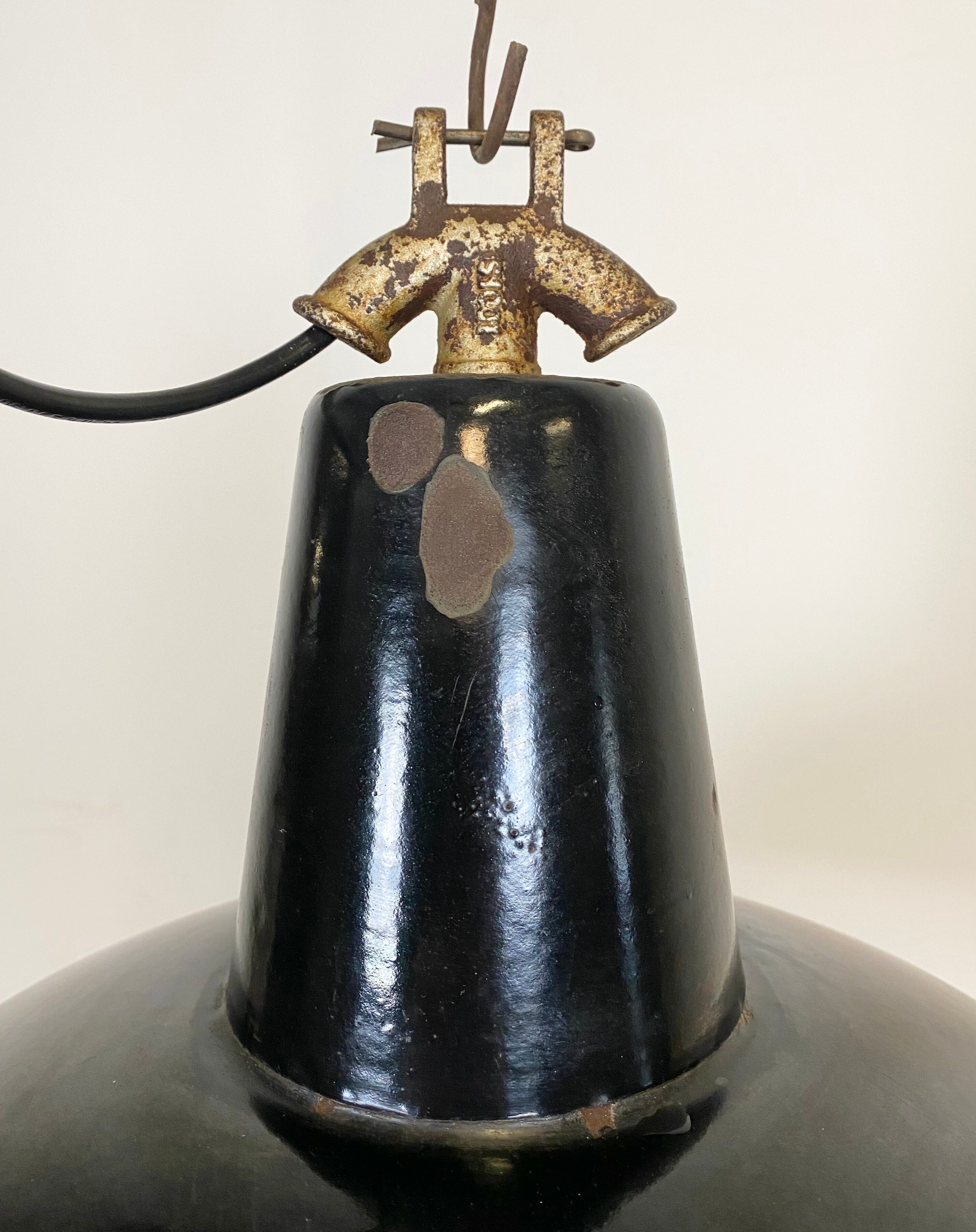 Black enamel industrial factory pendant lamp, 1930s
