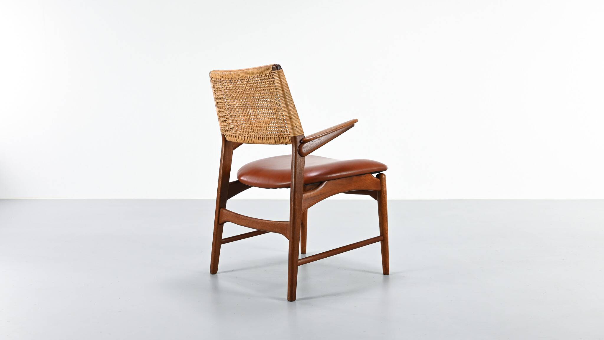 E. Knudsen, armchair model 48 for Jensen & Lykkegaard. Denmark, circa 1950.